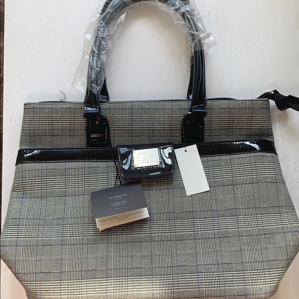 Liz Claiborne Chelsea Black Purple Tote